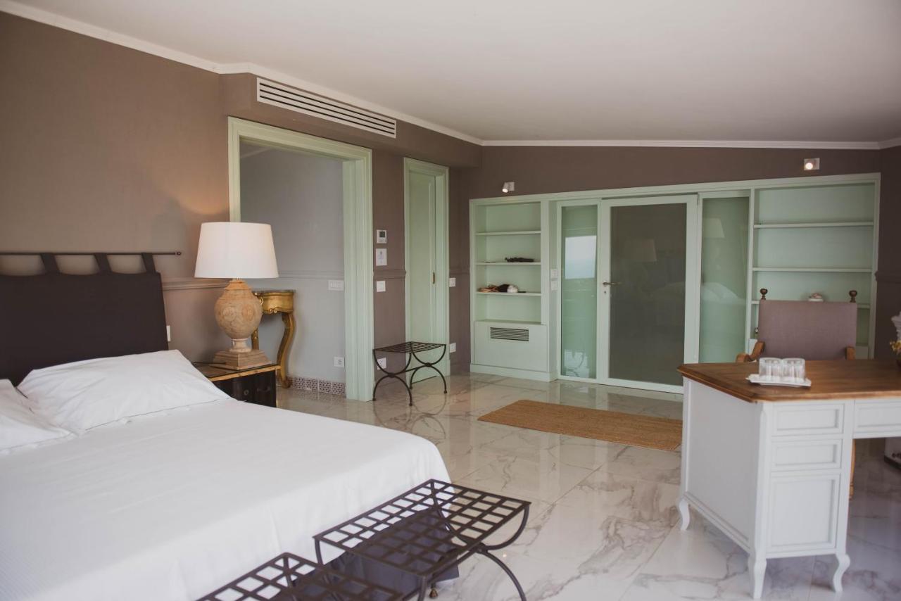 La Librata Boutique Hotel Terracina Eksteriør bilde